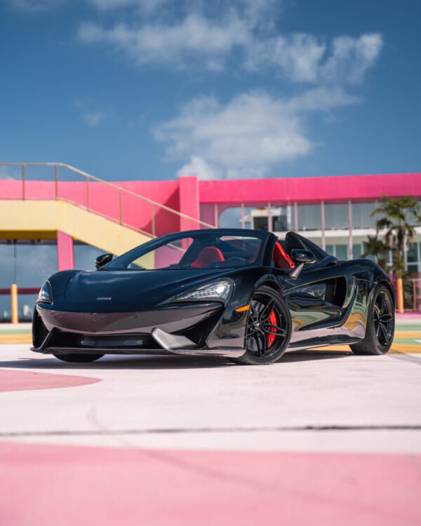 McLaren 570S
