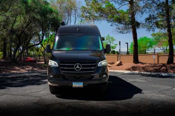 Mercedes Sprinter Ultimate Toys - Image 3
