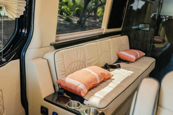 Mercedes Sprinter Ultimate Toys - Image 13
